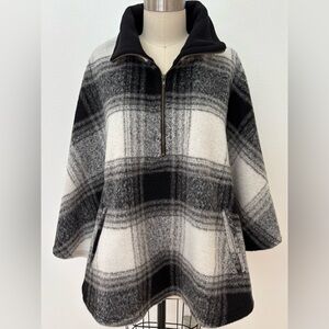 Easel Cozy Zip Neck Poncho NWOT Cream & Black Plaid Rib Collar Welt Pockets
